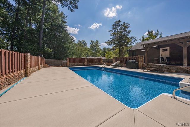 4727 Appletree, Tuscaloosa, AL 35405