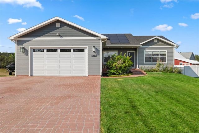 828 Troy Circle, Billings, MT 59105