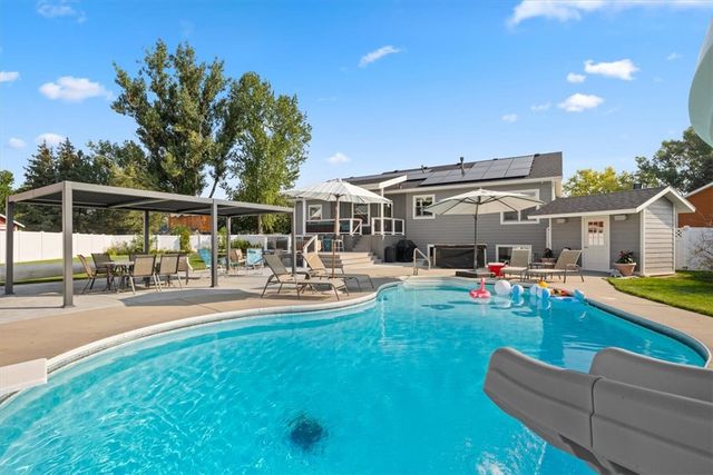 828 Troy Circle, Billings, MT 59105