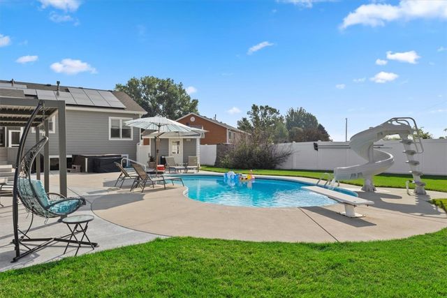 828 Troy Circle, Billings, MT 59105