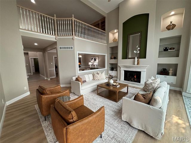 14612 Amberleigh Hill Court, Chesterfield, MO 63017