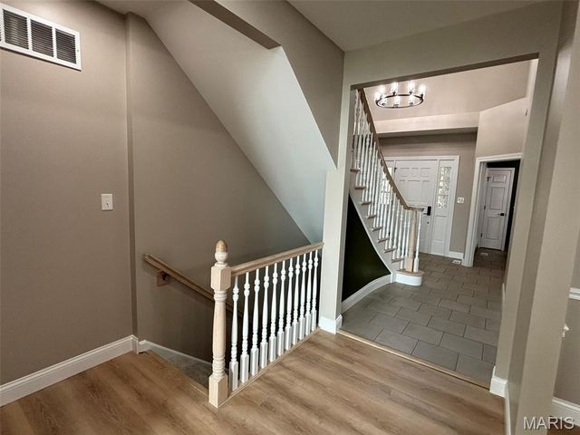 14612 Amberleigh Hill Court, Chesterfield, MO 63017