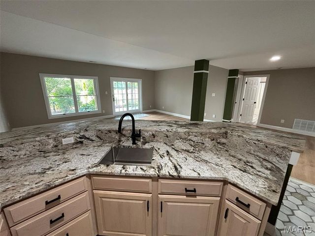 14612 Amberleigh Hill Court, Chesterfield, MO 63017