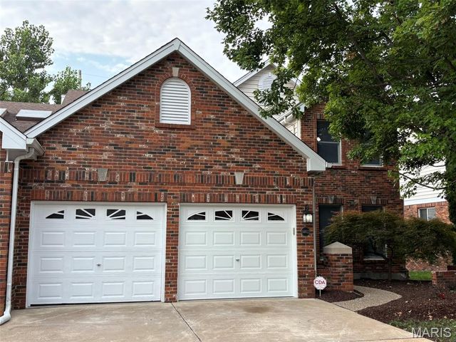 14612 Amberleigh Hill Court, Chesterfield, MO 63017