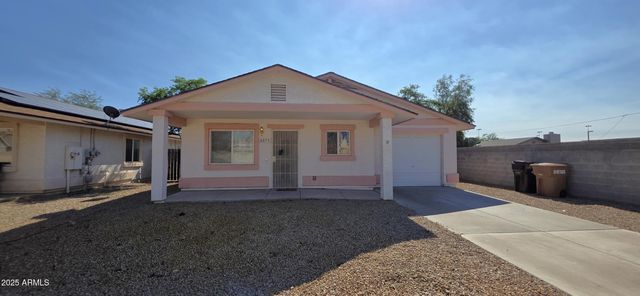 8075 W CHERRY HILLS Drive, Peoria, AZ 85345