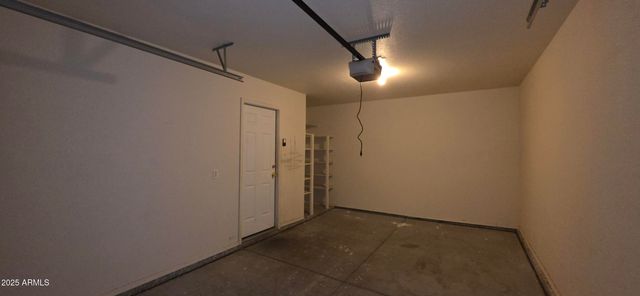 8075 W CHERRY HILLS Drive, Peoria, AZ 85345