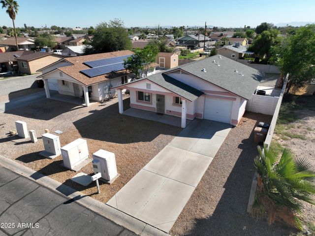 8075 W CHERRY HILLS Drive, Peoria, AZ 85345