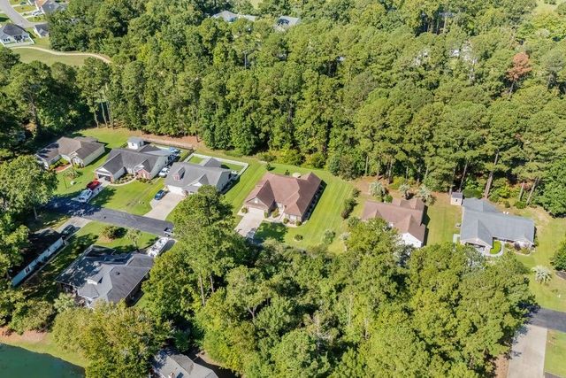 401 Shellbank Dr., Longs, SC 29568