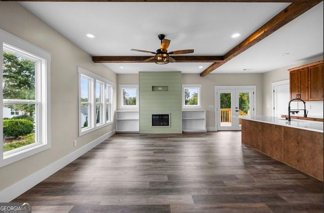 112 Lagrange Street, Newnan, GA 30263