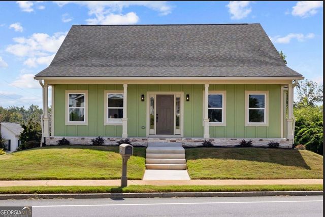 112 Lagrange Street, Newnan, GA 30263