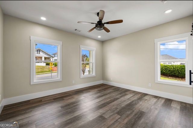 112 Lagrange Street, Newnan, GA 30263