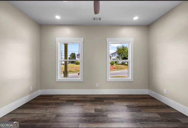 112 Lagrange Street, Newnan, GA 30263