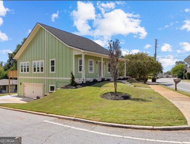 112 Lagrange Street, Newnan, GA 30263