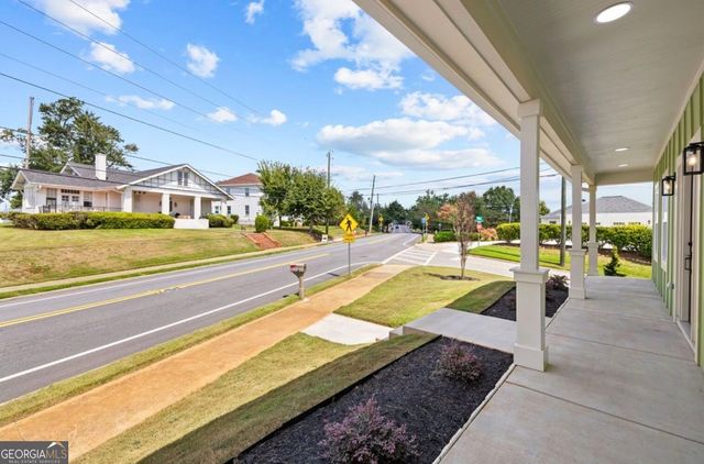 112 Lagrange Street, Newnan, GA 30263