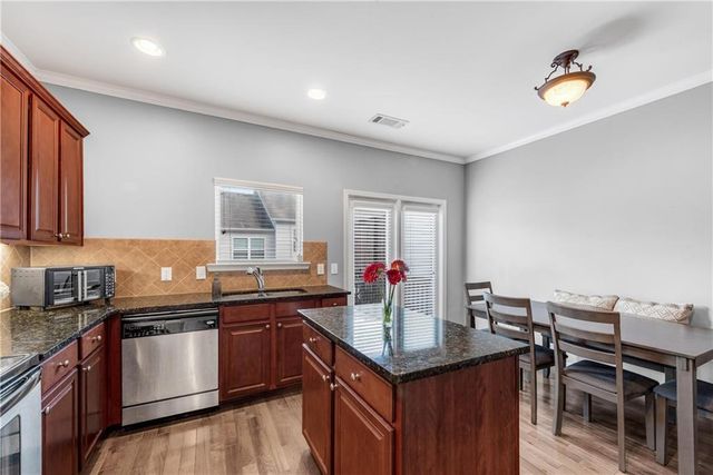 3039 Liberty Way, Atlanta, GA 30318