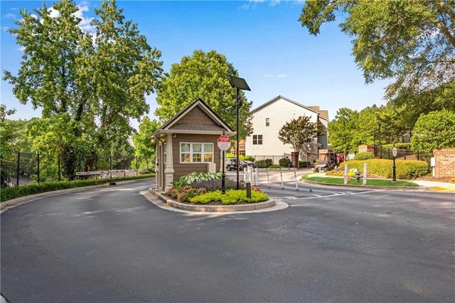 3039 Liberty Way, Atlanta, GA 30318