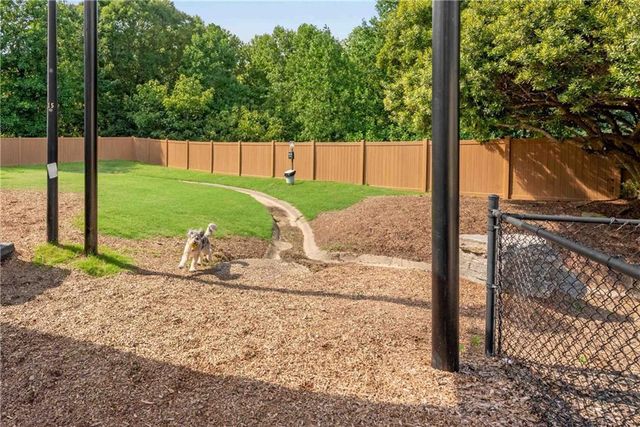 3039 Liberty Way, Atlanta, GA 30318