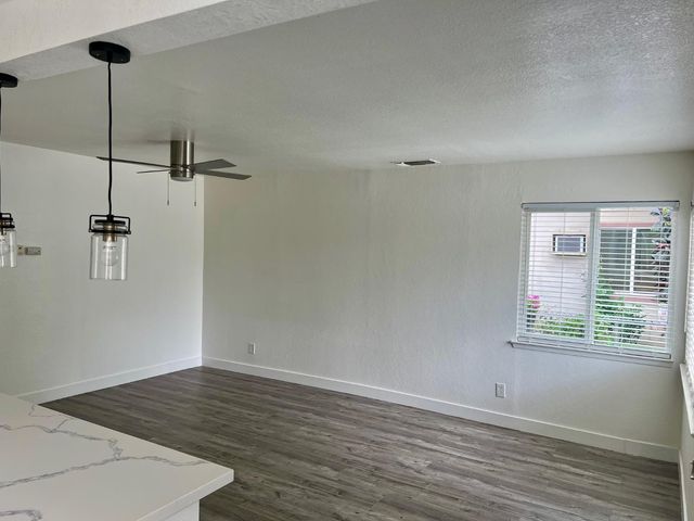 1844 Manzanita Way, West Sacramento, CA 95691