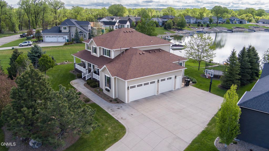 6501 Misty Waters Drive, Bismarck, ND 58503 photo 133