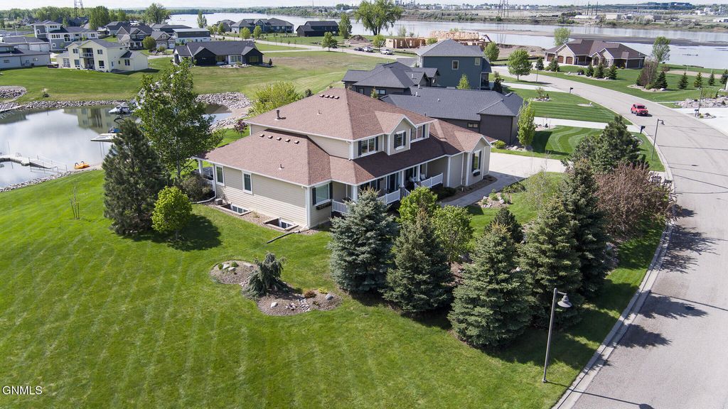 6501 Misty Waters Drive, Bismarck, ND 58503 photo 142