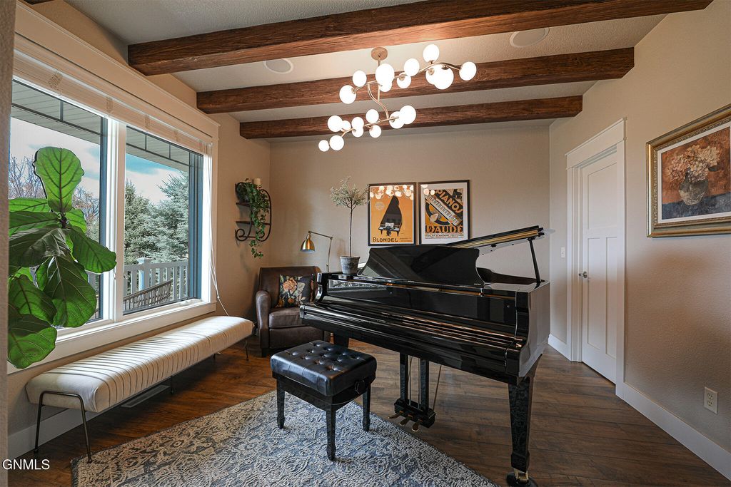 6501 Misty Waters Drive, Bismarck, ND 58503 photo 28