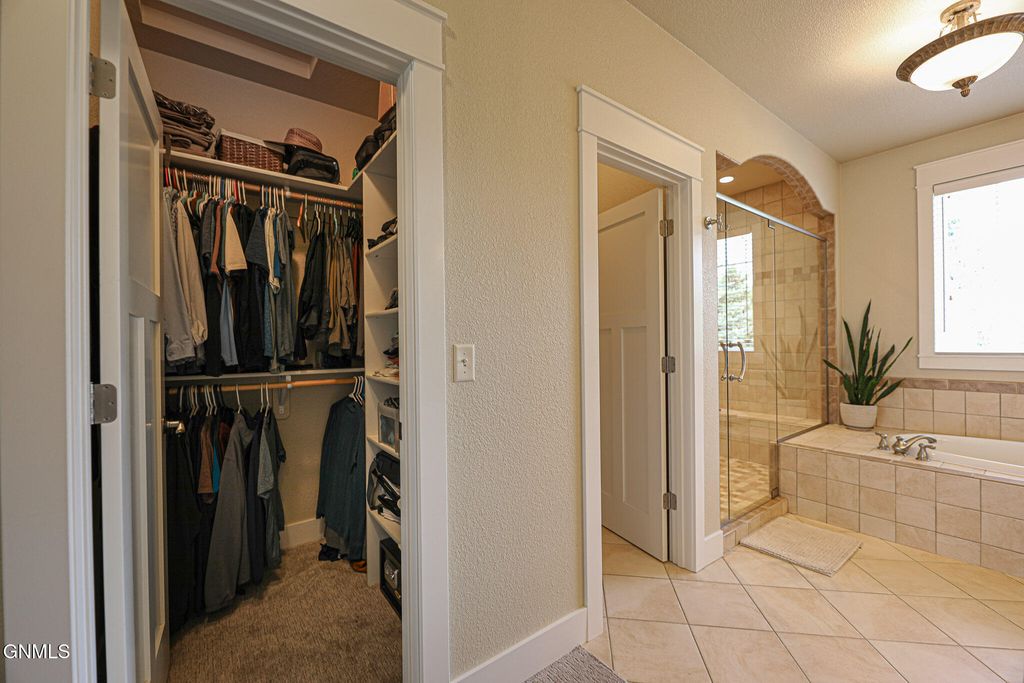 6501 Misty Waters Drive, Bismarck, ND 58503 photo 43