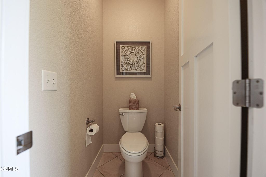 6501 Misty Waters Drive, Bismarck, ND 58503 photo 45