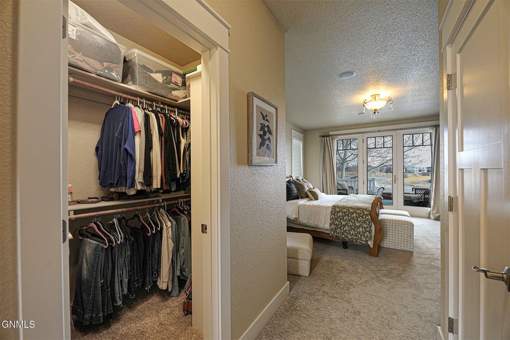 6501 Misty Waters Drive, Bismarck, ND 58503 photo 46