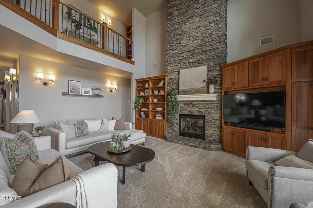 6501 Misty Waters Drive, Bismarck, ND 58503 photo 6