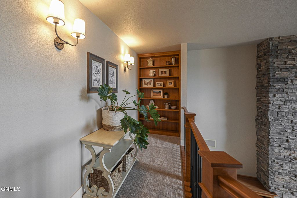 6501 Misty Waters Drive, Bismarck, ND 58503 photo 60