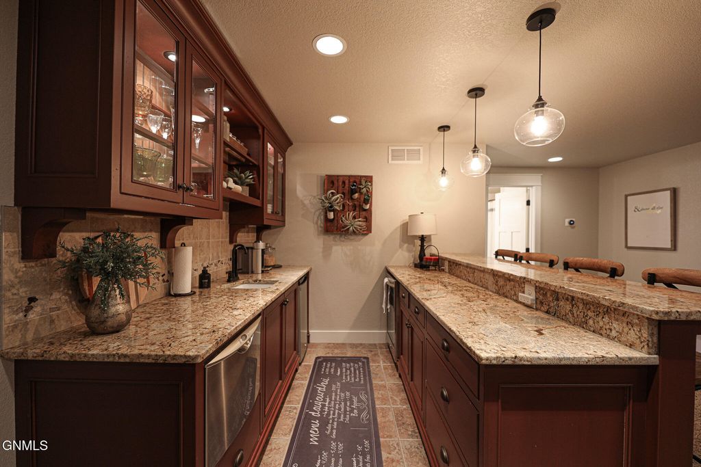 6501 Misty Waters Drive, Bismarck, ND 58503 photo 83