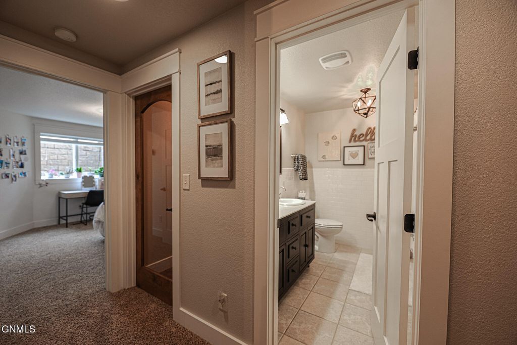 6501 Misty Waters Drive, Bismarck, ND 58503 photo 92