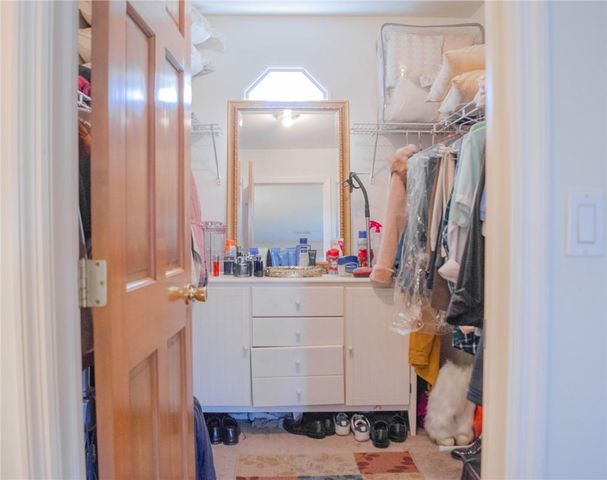 126 Canterbury, Saugerties, NY 12477