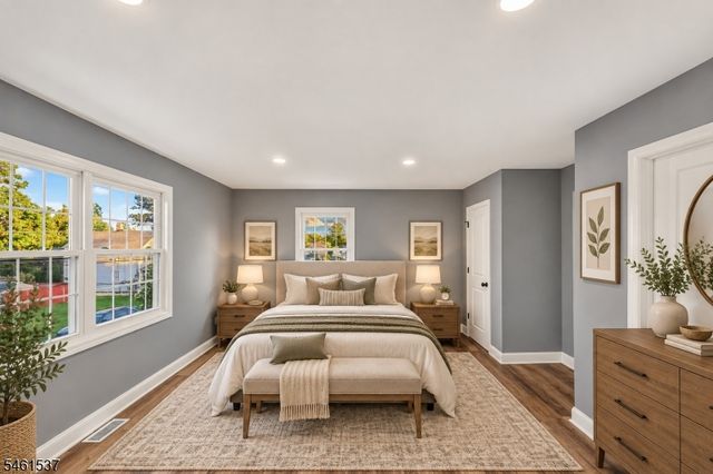 14 Van Dorn St, Keyport Boro, NJ 07735