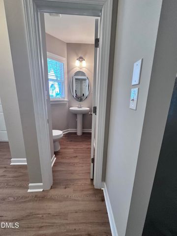2001 Chancellor Place, Raleigh, NC 27603