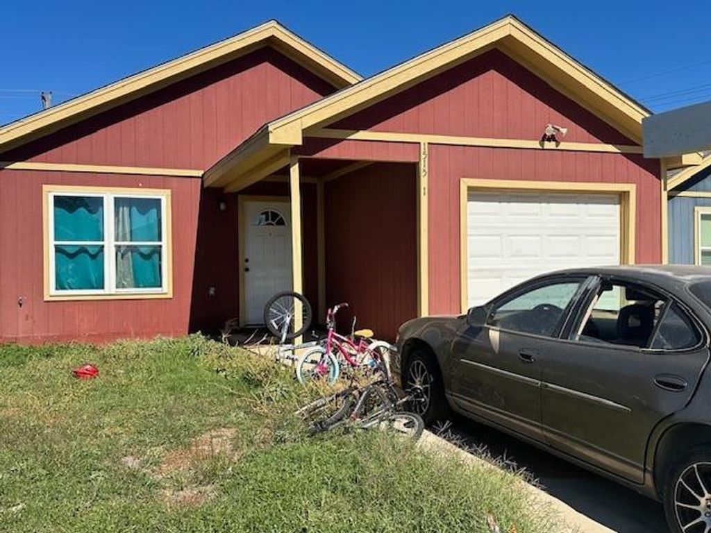 1515 E Tulane Street, Lubbock, TX 79403