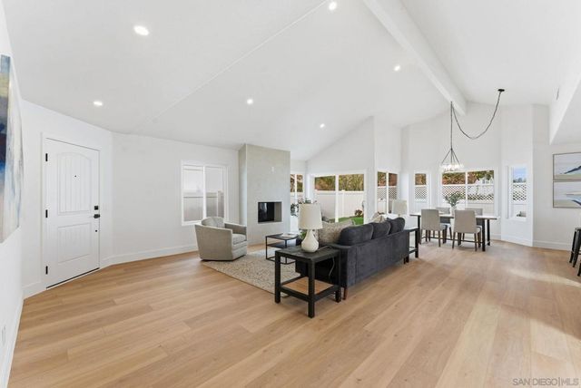 4744 Agora Way, Oceanside, CA 92056