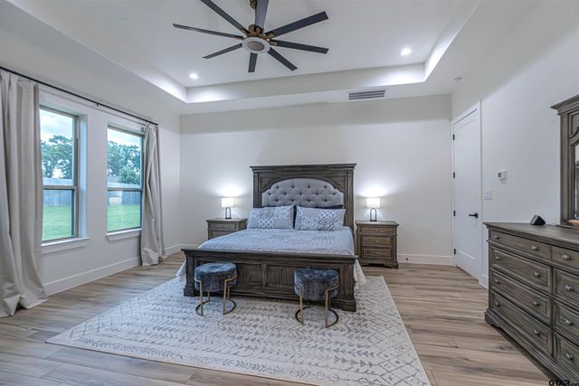 217 DEVONSHIRE, Mt Pleasant, TX 75455