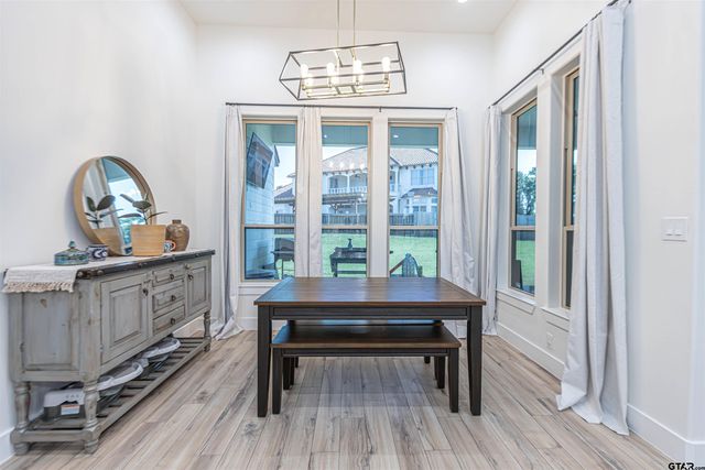 217 DEVONSHIRE, Mt Pleasant, TX 75455