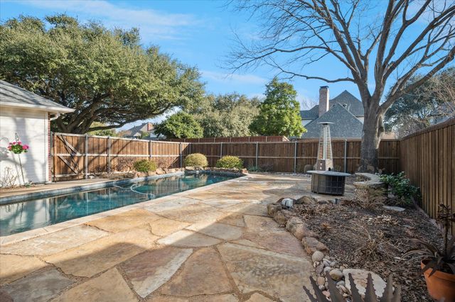 821 Blue Jay Lane, Coppell, TX 75019
