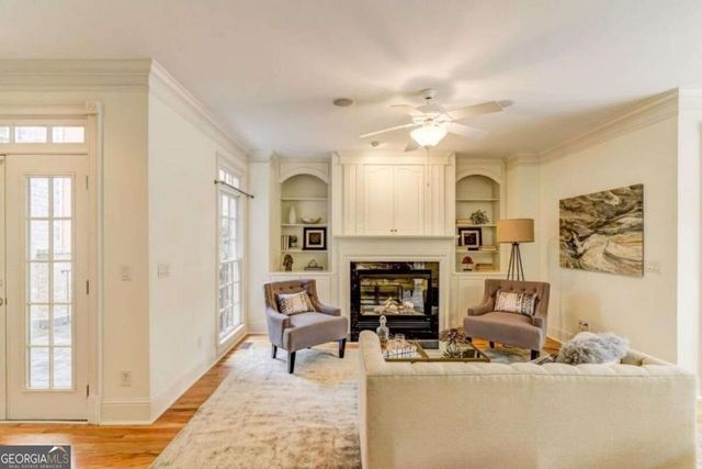 704 Longleaf Drive NE, Atlanta, GA 30342