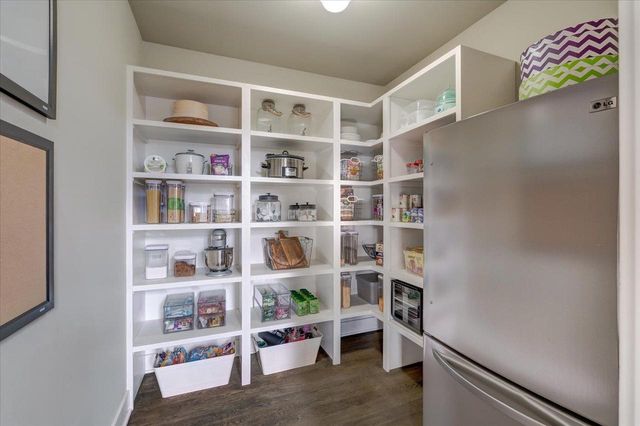 4857 Autumn Leaf Court, Waunakee, WI 53597