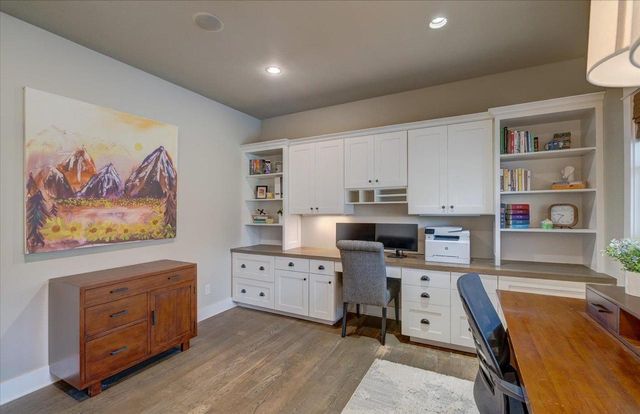 4857 Autumn Leaf Court, Waunakee, WI 53597