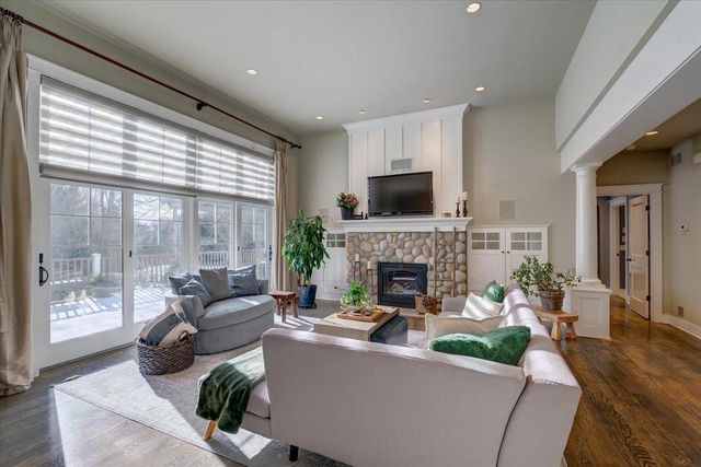 4857 Autumn Leaf Court, Waunakee, WI 53597