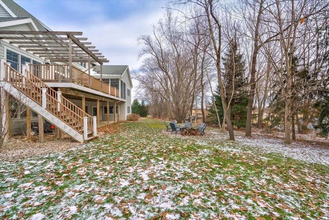 4857 Autumn Leaf Court, Waunakee, WI 53597