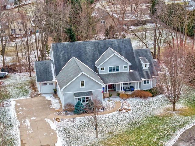 4857 Autumn Leaf Court, Waunakee, WI 53597