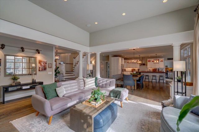 4857 Autumn Leaf Court, Waunakee, WI 53597