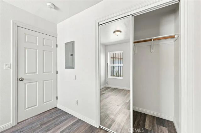 10646 S Wilton Place, Los Angeles, CA 90047