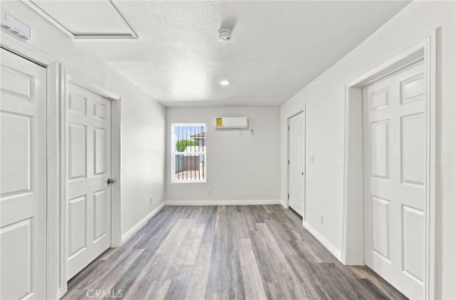 10646 S Wilton Place, Los Angeles, CA 90047