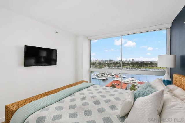 1710 Avenida Del Mundo 1007, Coronado, CA 92118